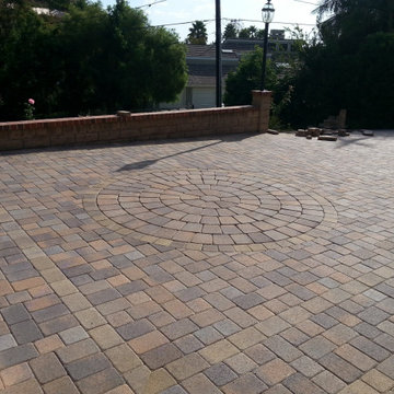 Front Yards & Driveways