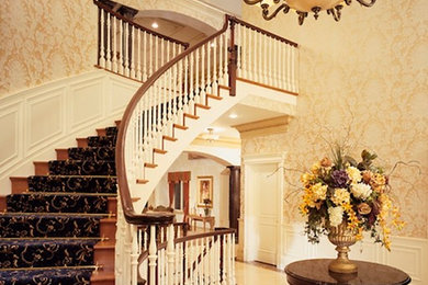 Staircase - traditional staircase idea in New York