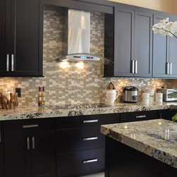 PINOT - Kitchen Cabinetry