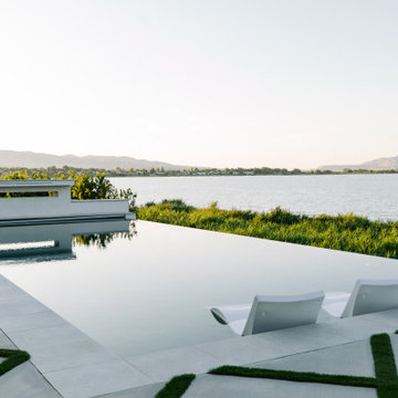 Breathtaking View Infinity Pool in Saratoga Springs