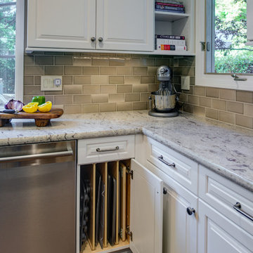 Traditional Menlo Park Kitchen - Designed By Michelle O'Connor