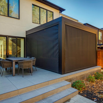 Modern Outdoor Entertainment Area W/Privacy Wall & Phantom Screens