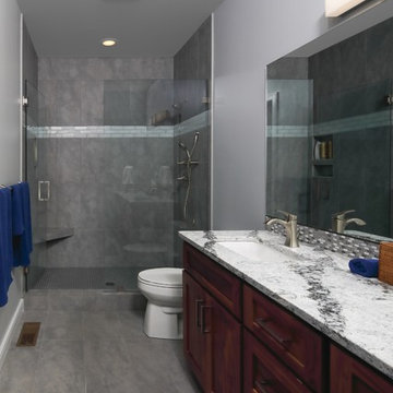Glaize 2 - Custom Lake Front Home