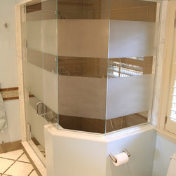 Oasis Custom Frameless - Showerheads And Body Sprays