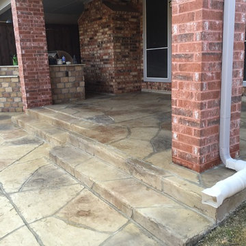 STAMPED CONCRETE OVERLAY : FLAGSTONE PATTERN