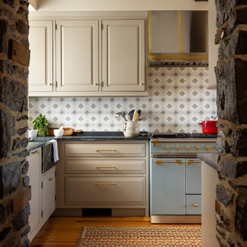 Subtle Elegance in Pipersville