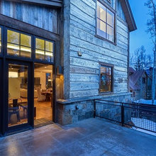 550 5th Ave Exterior
