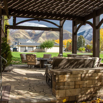 Entertainment Size | Tiered Pergola Kit, Protection w/Mountain View