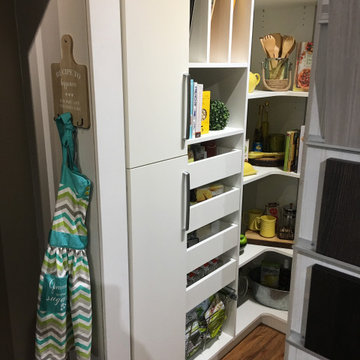 Custom Closet Organizers