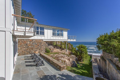 Example of a transitional patio design in Boston
