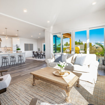 Dream Coast Builders - Living Room
