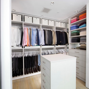 Stylist Walk- In