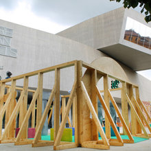 Cosa Fanno gli Architetti Quando Non Costruiscono Case?