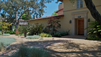 Water wise Mediterranean Design with Decomposed Granite and Dymondia turf grass