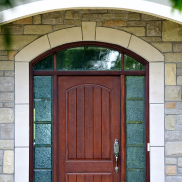 Elegant Facelift, Milton