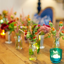 entertaining decorating
