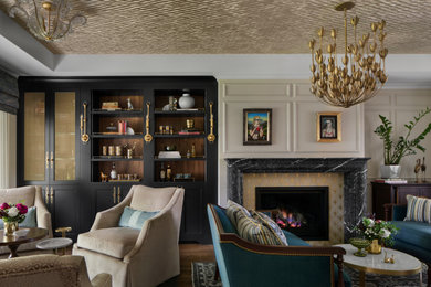 Home design - traditional home design idea in Chicago