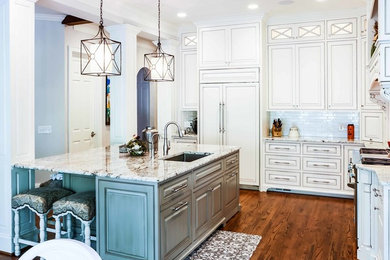 Elegant kitchen photo in Charlotte