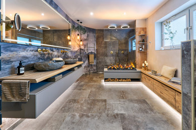 Modernes Badezimmer in Frankfurt am Main