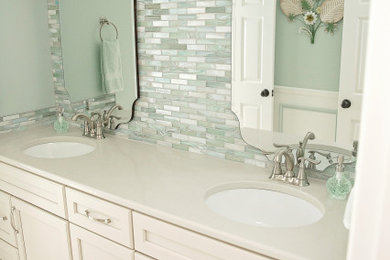 Vanity, Backsplash, Light, Mirrors