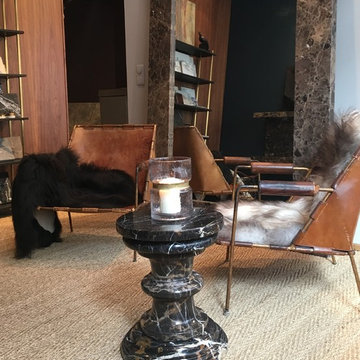 Beistelltisch / Hocker aus Marmor