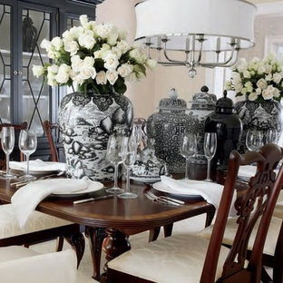 Traditional Dining Room