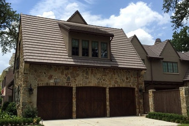 Eclectic exterior home photo in Houston