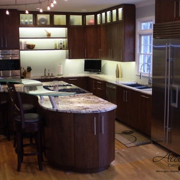 Creative Looks for Kitchen Cabinets
