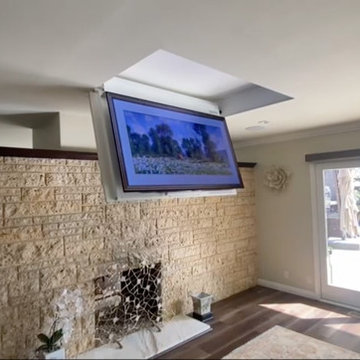 Home Theater with the Ceiling Electronic Mount