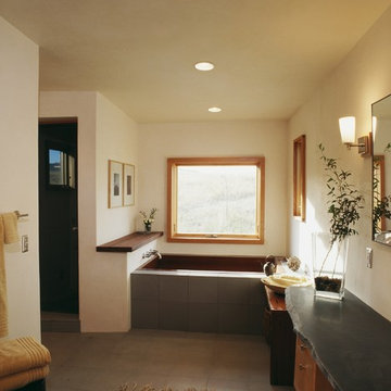 Outside/In House