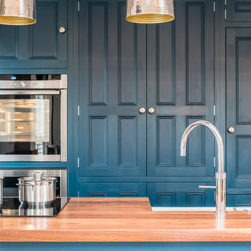 Pint-sized & perfect kitchen!