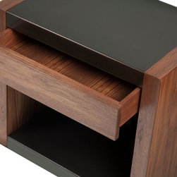 THE VERVANO TAYLOR SIDE TABLE - Furniture