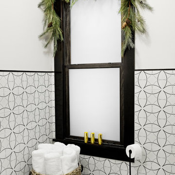 1913 Tennessee Home Gets Decked Out for the Holidays