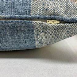Conventional Zipper Detail - Decorative Pillows