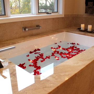 Classic Master Bathroom w/ Whirlpool & Diano Royale Marble Countertop