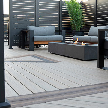 Minimalist Modern Outdoor Living Space