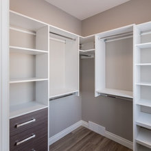 Israel Master Closet