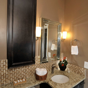His & Her's Bathroom for Teenage Siblings