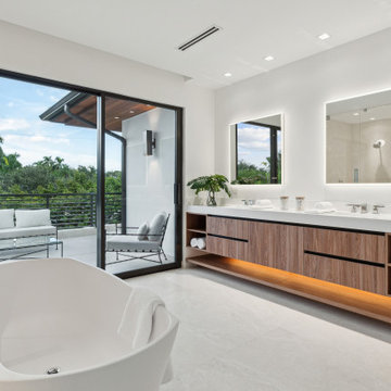 Contemporary Home - 11