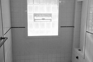Example of a bathroom design in Omaha
