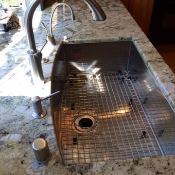 Grayson Lane Custom Granite Kitchen Countertops