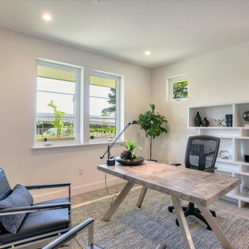Waverly Cove by SummerHill Homes - Residence 3 Office