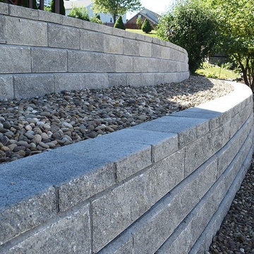 Retaining Wall Construction Services - Woodland Hills, CA