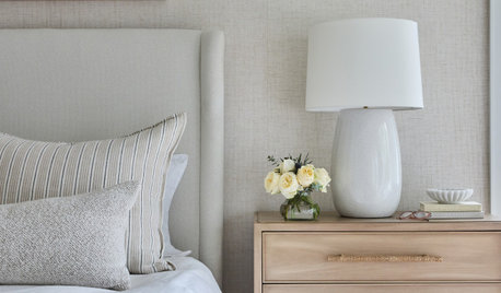 How to Create a Joyful, Clutter-Free Bedroom