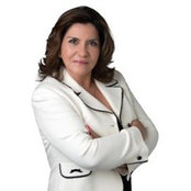 Ana F. Esparzas foto