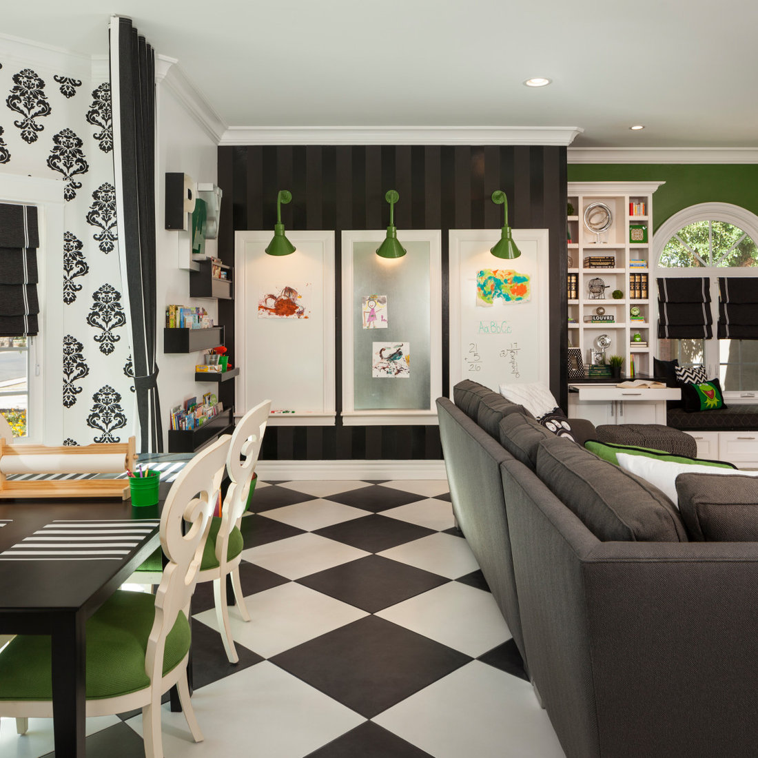 Parent Friendly Playroom