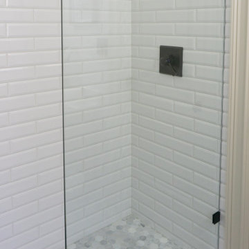 Rustic Brookhaven Bathroom