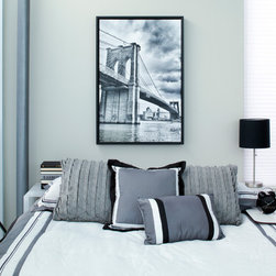 Bright black and white bedroom - Home Decor