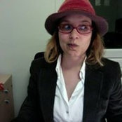 Ozge Sinanoglu's photo