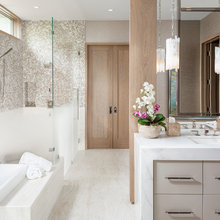 Sandy Master Bathroom